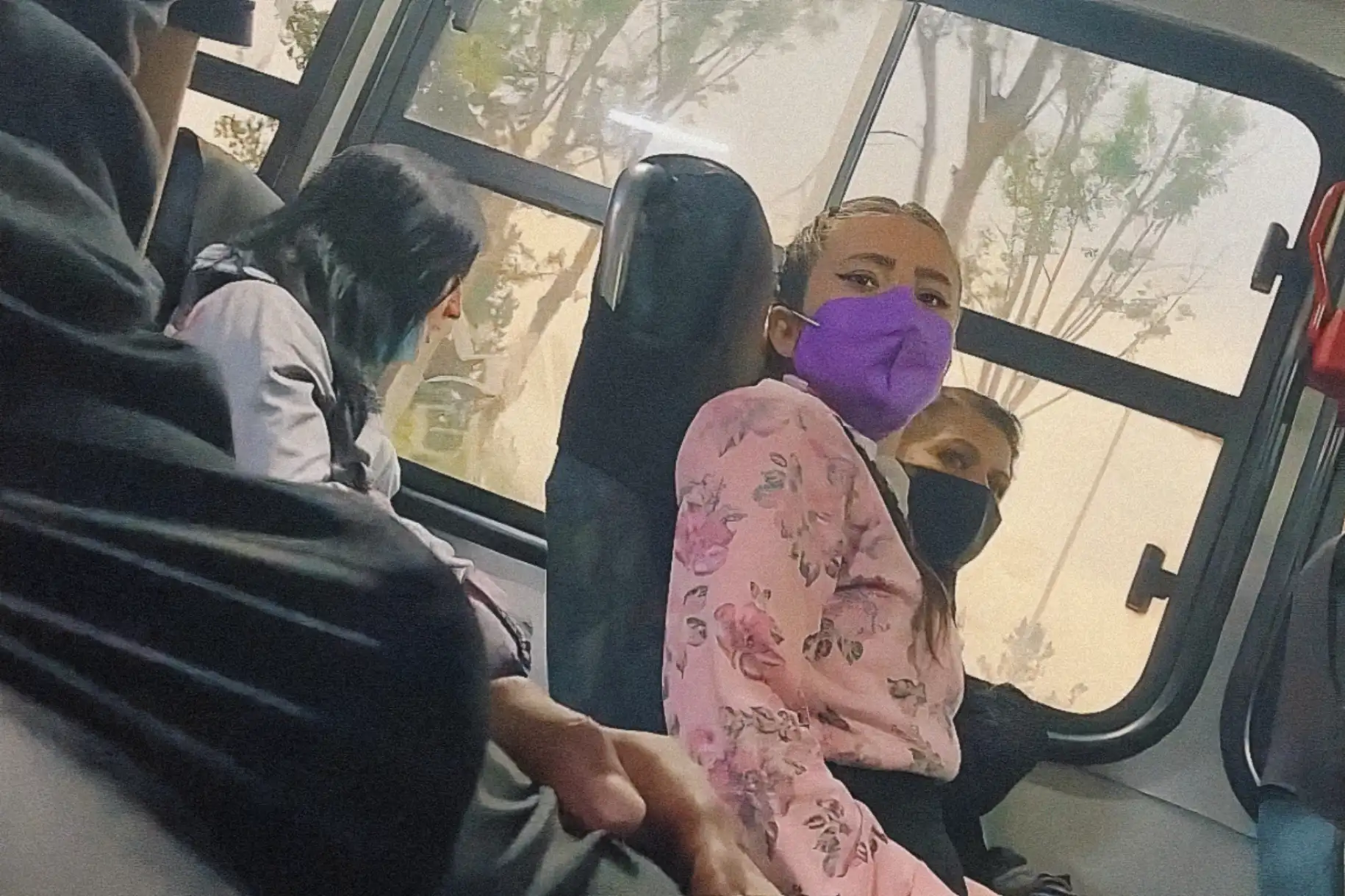 Teen latina looking bulge flash in bus