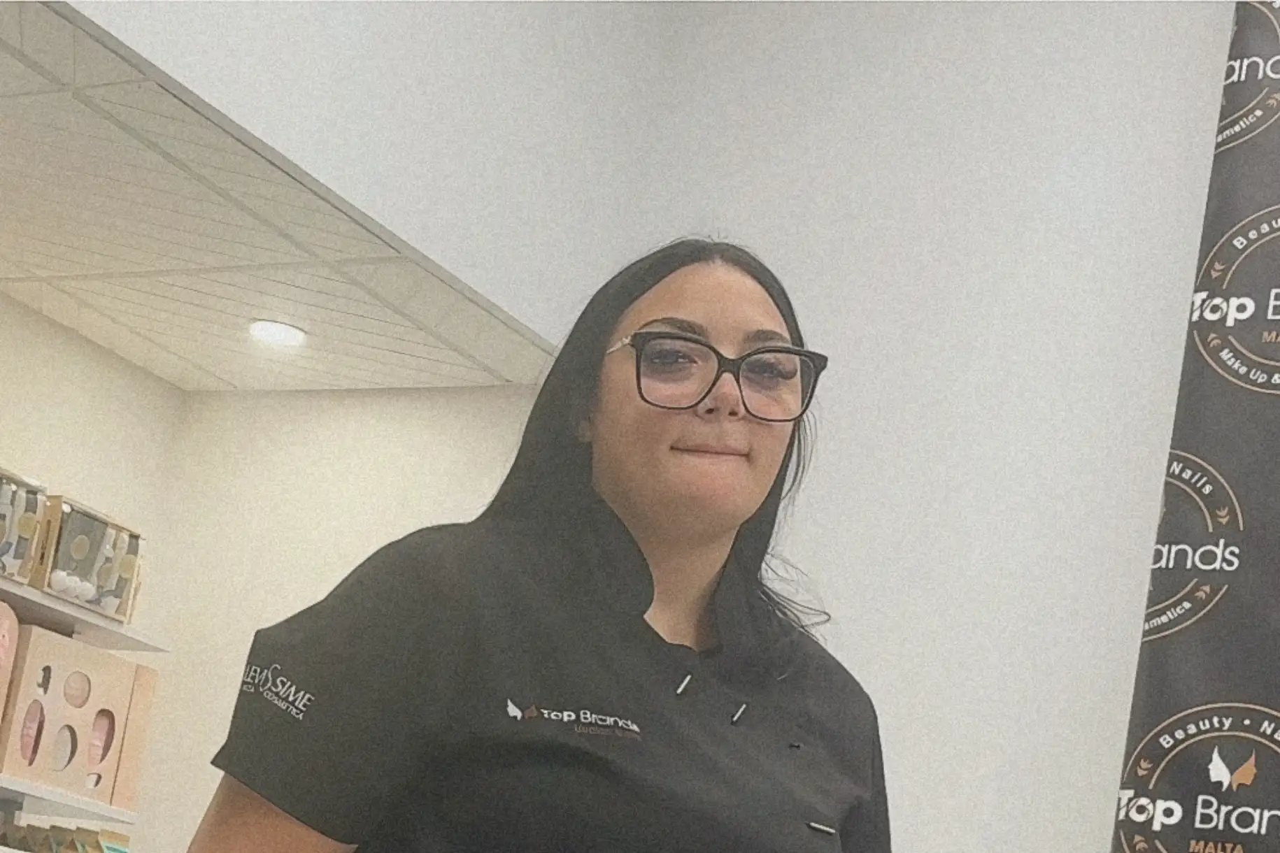 Hot store saleswoman looking at bulge flash