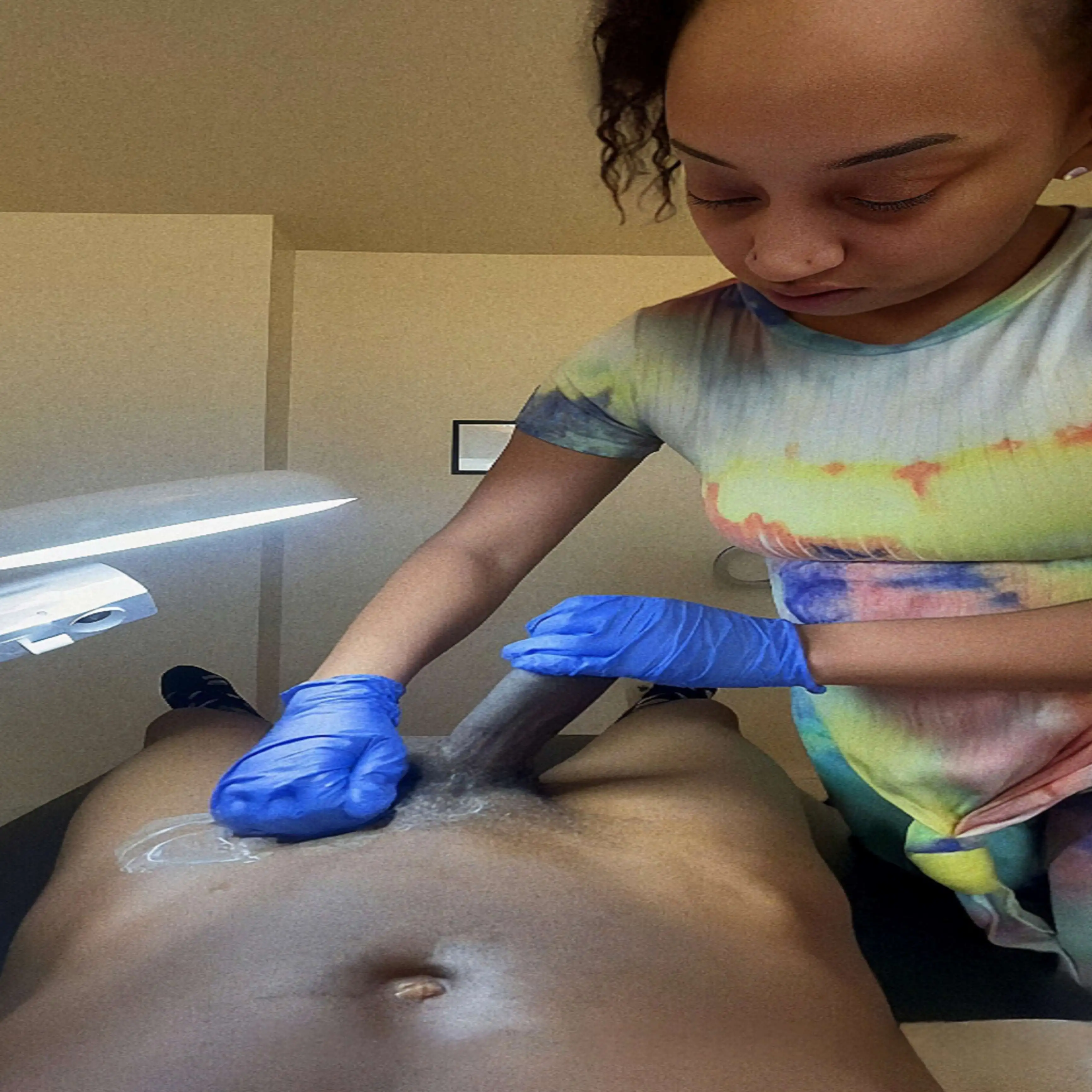 Sexy ebony shaving big black dick, in the end she couldn't resist...