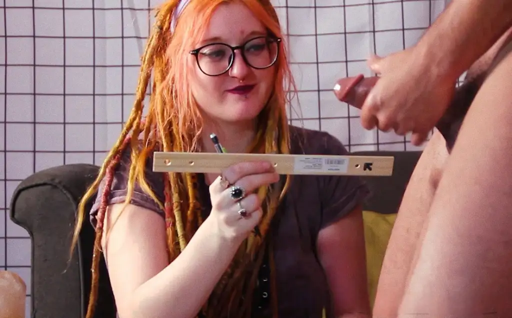 Part 1 | Sexy chubby girl with dreadlocks drawing the huge black cock