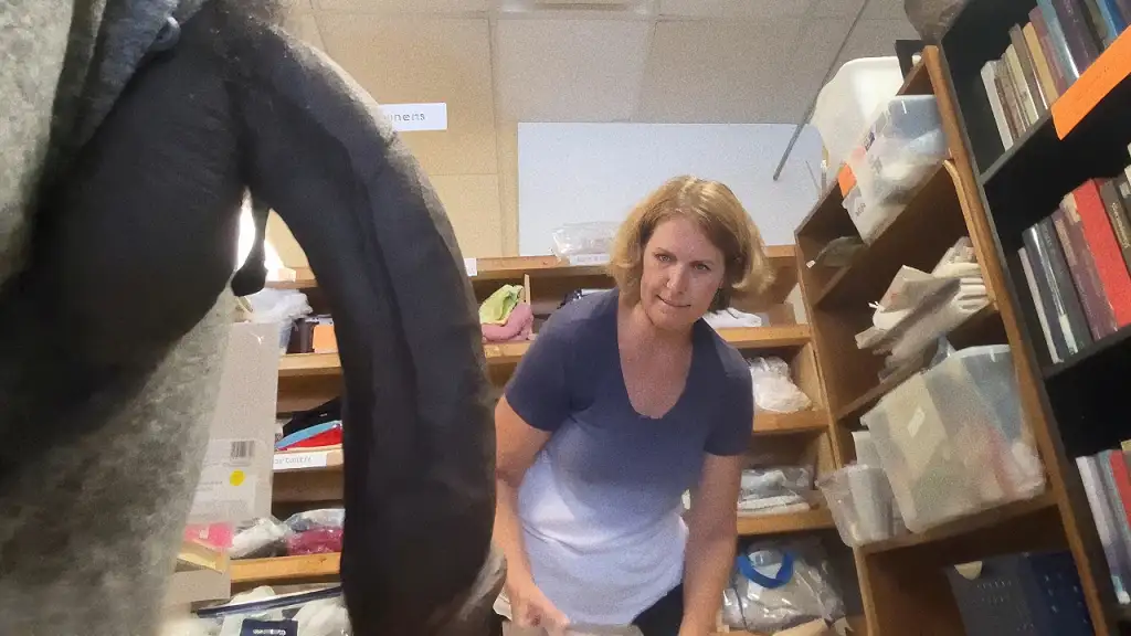 Damn! Giant black dick in front of the nice lady in the library, she didn't care