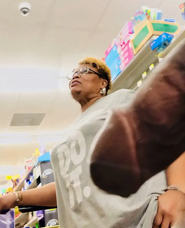 Nice conversation with ebony lady in the store, she didn't mind the black dick