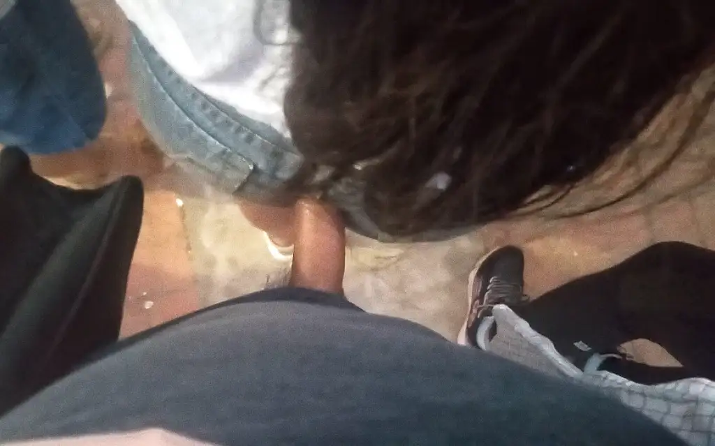 Big dick touching sexy latina teen, she liked it