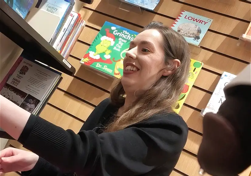 Nice conversation with the hot smiling library saleswoman, she didn't mind the black dick