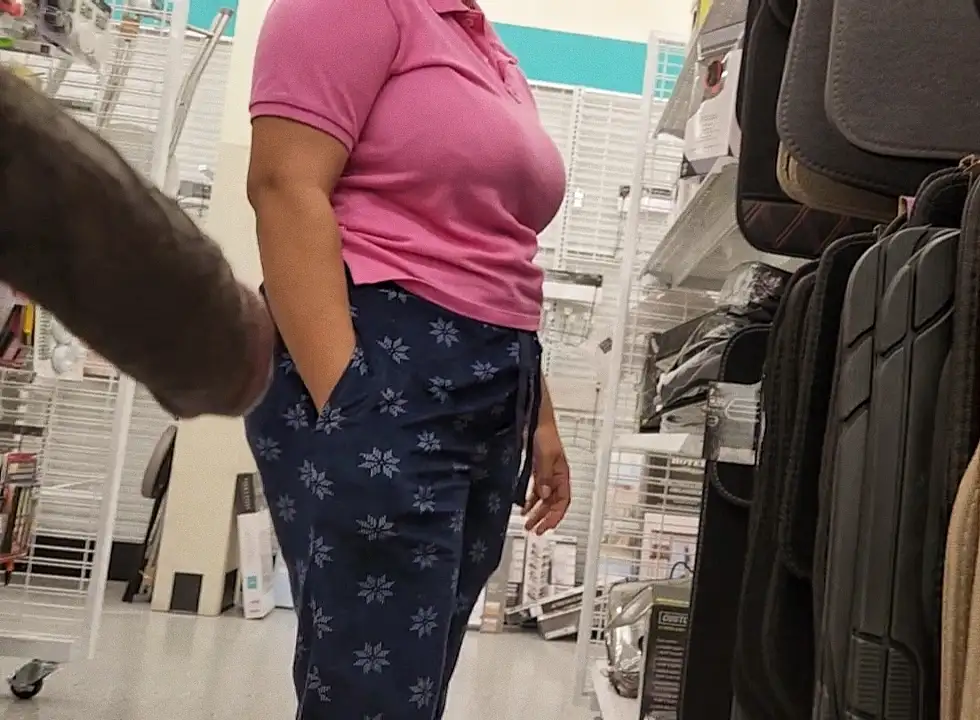 Black dick in front of a Latina brunette, she wanted...