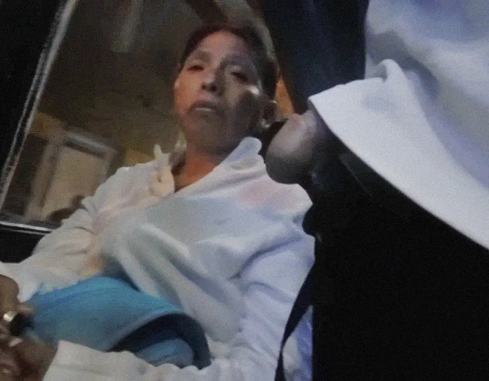 Mature looking at the dick on the bus