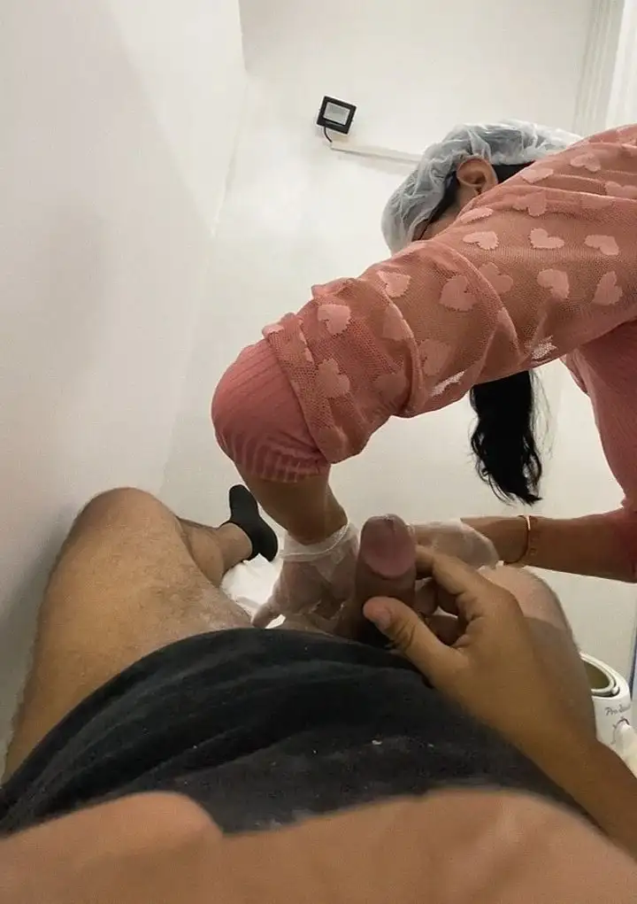 Waxing with the Brazilian brunette